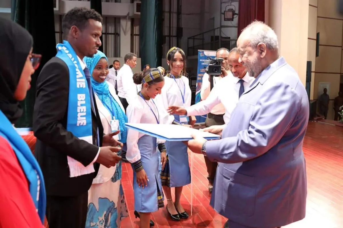 Winner of first prize in the 2023 head of state competition